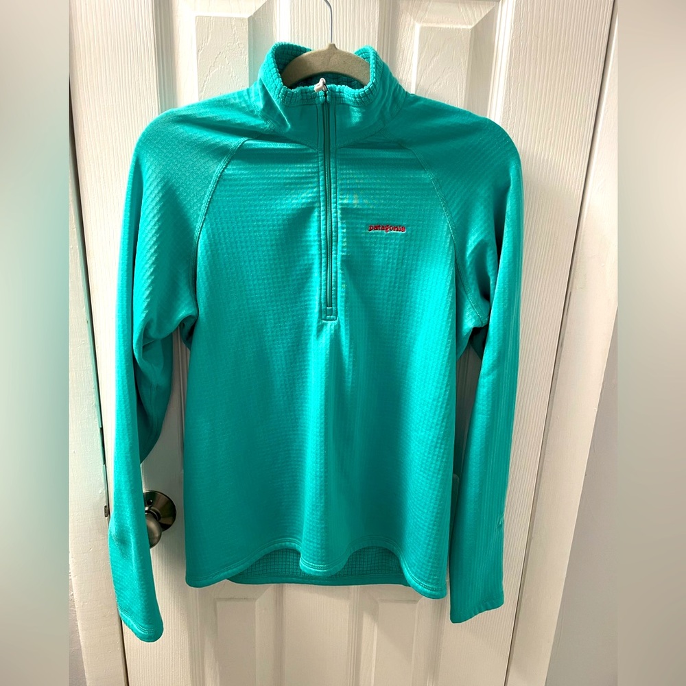 Patagonia Quarter Zip Baselayer